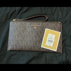 Michael Kors Jet Set Brown Large Clutch Wristlet